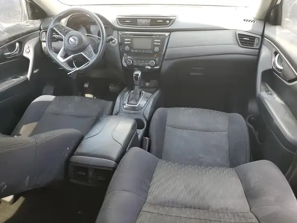5N1AT2MT9HC884778 2017 NISSAN ROGUE - Image 8