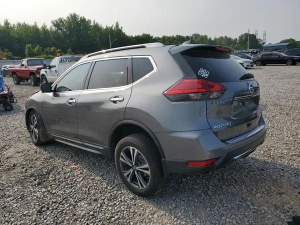 5N1AT2MT9HC885591 2017 NISSAN ROGUE - Image 2