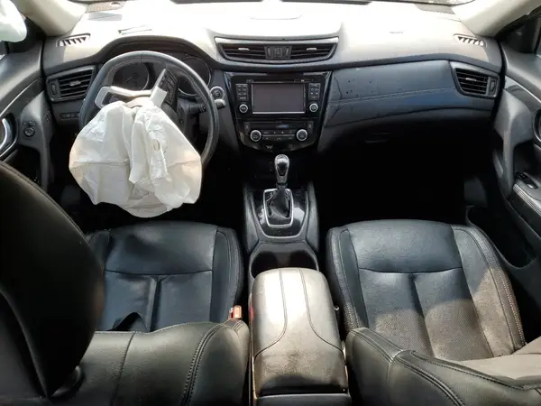 5N1AT2MT9HC885591 2017 NISSAN ROGUE - Image 8