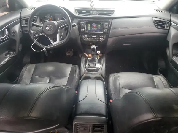 5N1AT2MT9JC705810 2018 NISSAN ROGUE - Image 8
