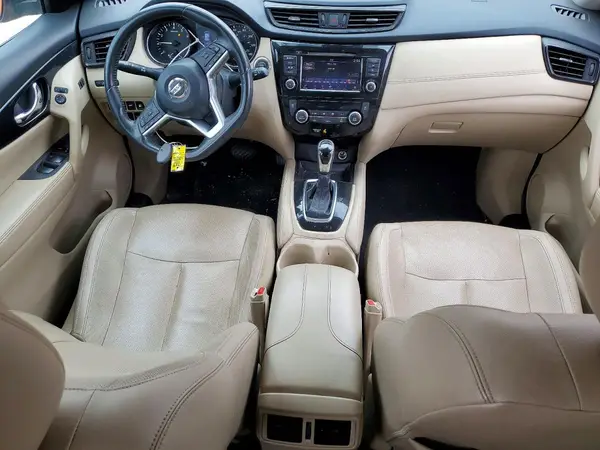 5N1AT2MT9JC708027 2018 NISSAN ROGUE - Image 8