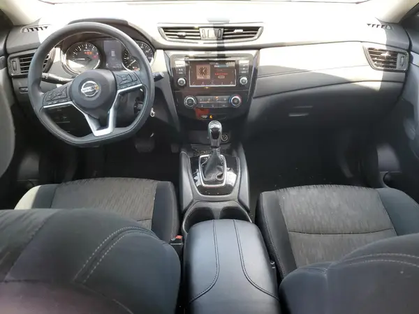 5N1AT2MT9JC710909 2018 NISSAN ROGUE - Image 8
