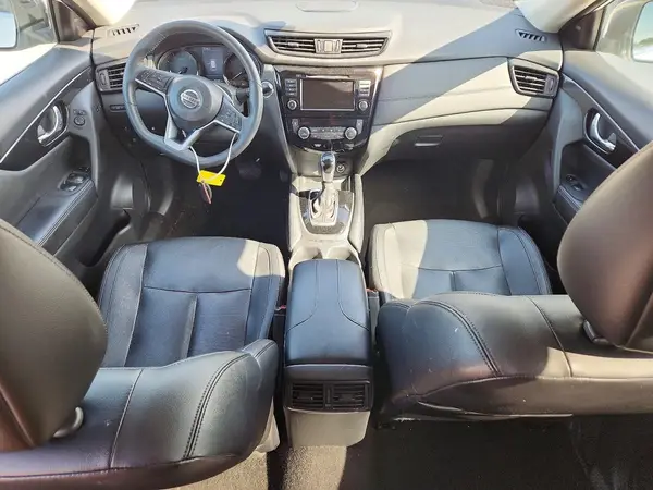 5N1AT2MT9JC711011 2018 NISSAN ROGUE - Image 8
