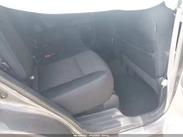 5N1AT2MT9JC712529 2018 NISSAN ROGUE - Image 8