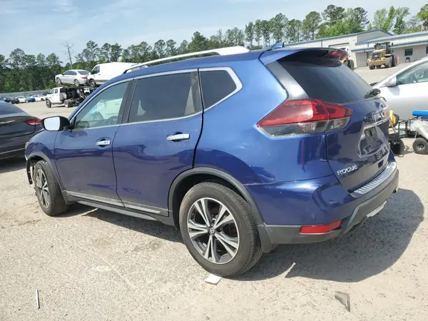 5N1AT2MT9JC715138 2018 NISSAN ROGUE - Image 2