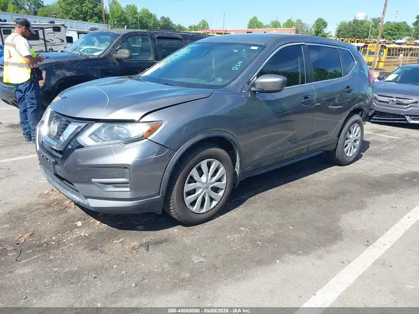 5N1AT2MT9JC718072 2018 NISSAN ROGUE - Image 2