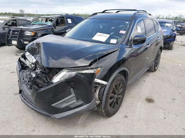 5N1AT2MT9JC733543 2018 NISSAN ROGUE - Image 2