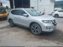 5N1AT2MT9JC741531 2018 NISSAN ROGUE