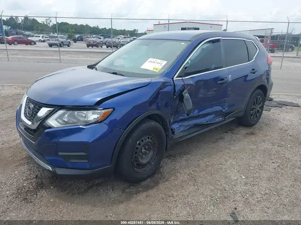 5N1AT2MT9JC745837 2018 NISSAN ROGUE - Image 2