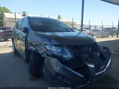 5N1AT2MT9JC753212 2018 NISSAN ROGUE