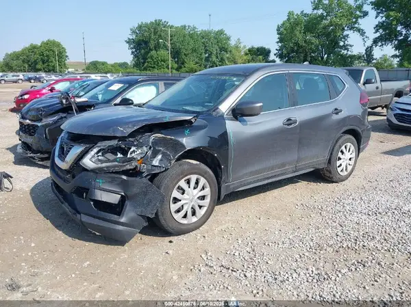 5N1AT2MT9JC754361 2018 NISSAN ROGUE - Image 2
