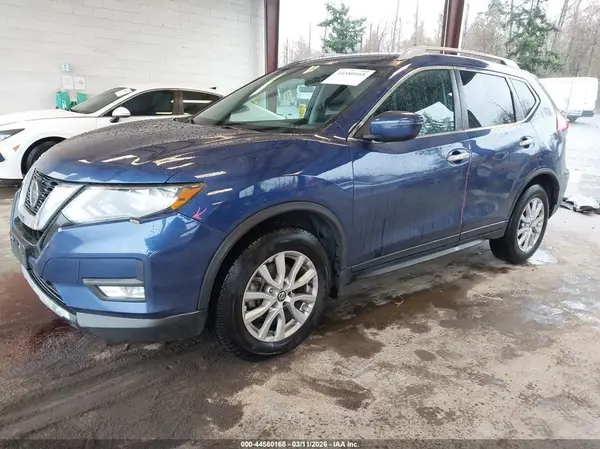 5N1AT2MT9JC754652 2018 NISSAN ROGUE - Image 2