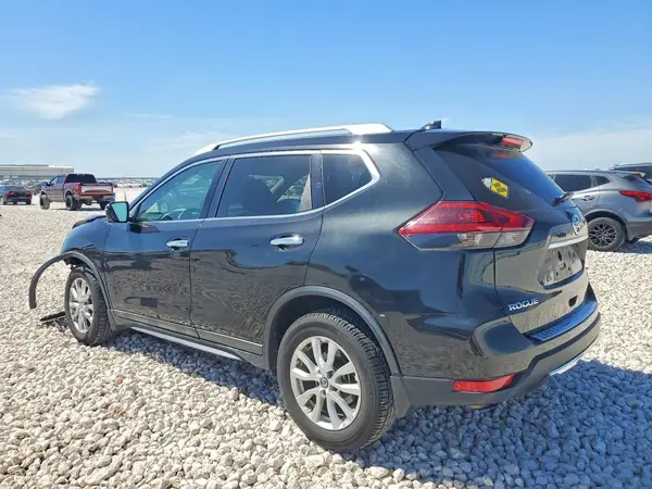 5N1AT2MT9JC768857 2018 NISSAN ROGUE - Image 2