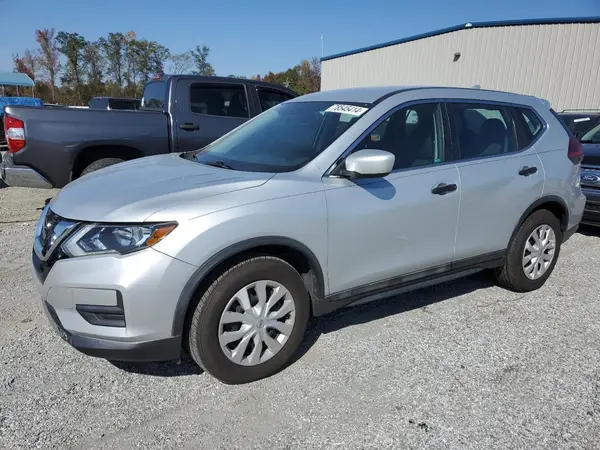 5N1AT2MT9JC786727 2018 NISSAN ROGUE - Image 1