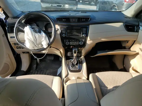 5N1AT2MT9JC792415 2018 NISSAN ROGUE - Image 8