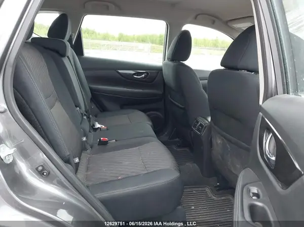 5N1AT2MT9JC795668 2018 NISSAN ROGUE - Image 8