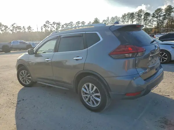 5N1AT2MT9JC801744 2018 NISSAN ROGUE - Image 2