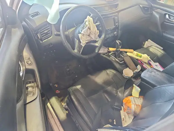 5N1AT2MT9JC802375 2018 NISSAN ROGUE - Image 8