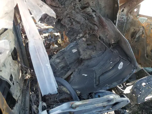 5N1AT2MT9JC813148 2018 NISSAN ROGUE - Image 8