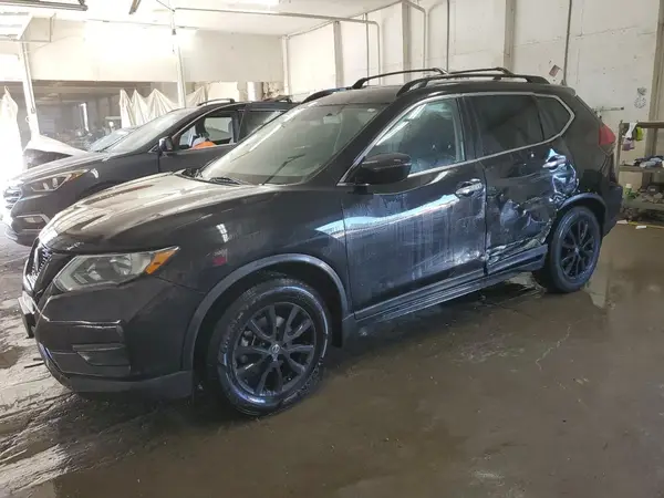 5N1AT2MT9JC817863 2018 NISSAN ROGUE - Image 1