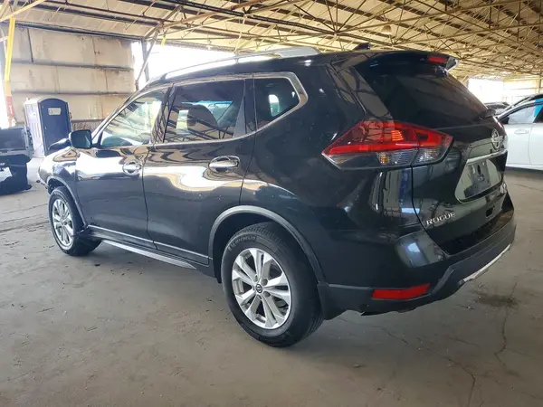 5N1AT2MT9JC821766 2018 NISSAN ROGUE - Image 2
