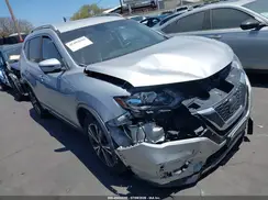 5N1AT2MT9JC822030 2018 NISSAN ROGUE