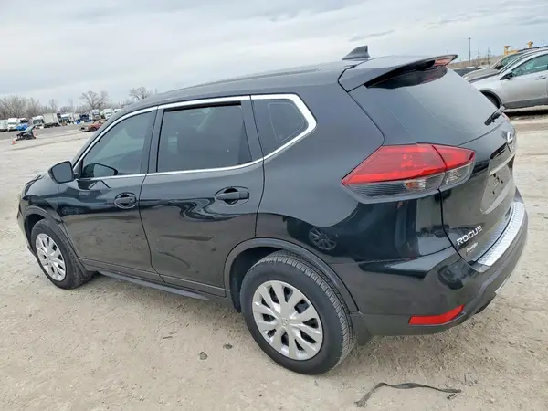 5N1AT2MT9JC826871 2018 NISSAN ROGUE - Image 2