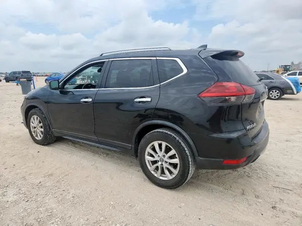 5N1AT2MT9JC828314 2018 NISSAN ROGUE - Image 2