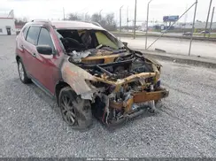 5N1AT2MT9JC833528 2018 NISSAN ROGUE