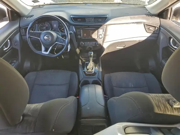 5N1AT2MT9JC839751 2018 NISSAN ROGUE - Image 8