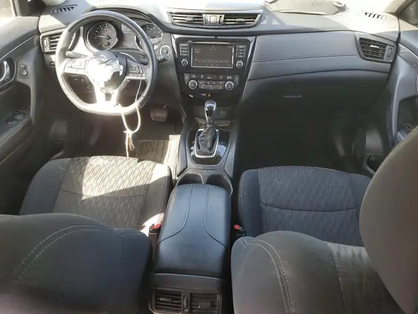 5N1AT2MT9JC843377 2018 NISSAN ROGUE - Image 8