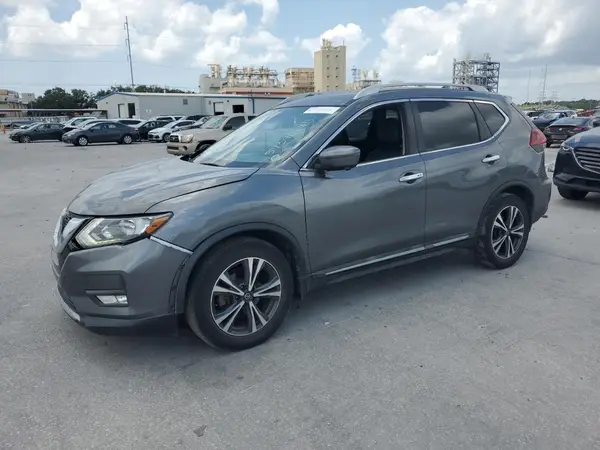 5N1AT2MT9JC844335 2018 NISSAN ROGUE - Image 1