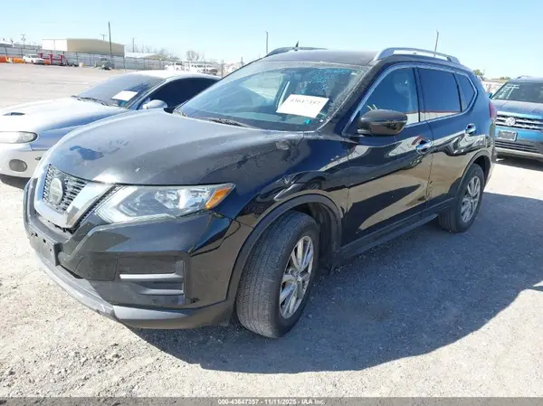 5N1AT2MT9JC846683 2018 NISSAN ROGUE - Image 2