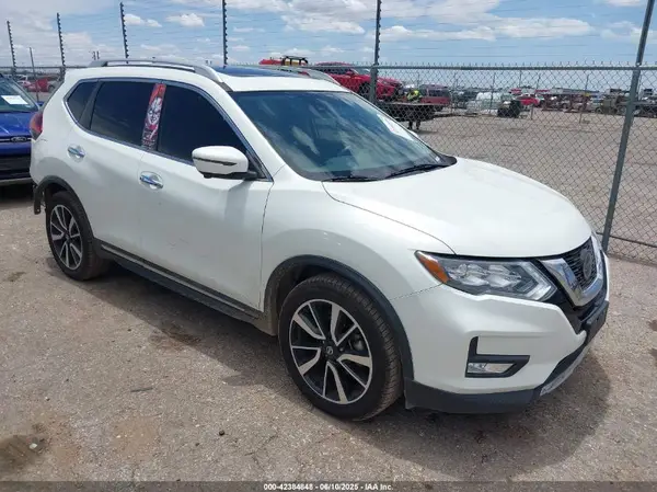 5N1AT2MT9KC710409 2019 NISSAN ROGUE - Image 1