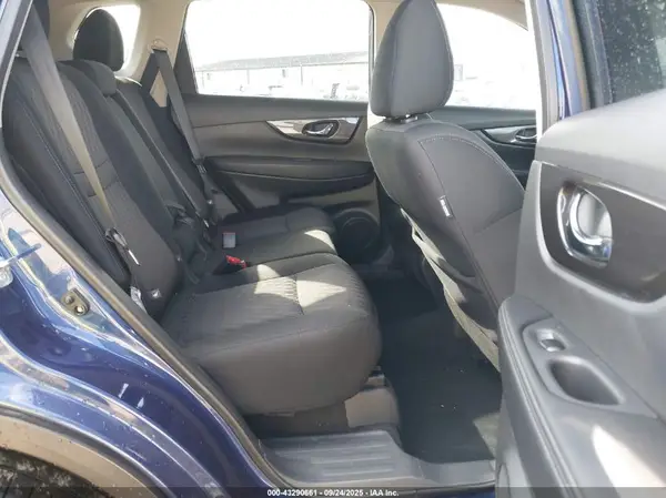 5N1AT2MT9KC712080 2019 NISSAN ROGUE - Image 8