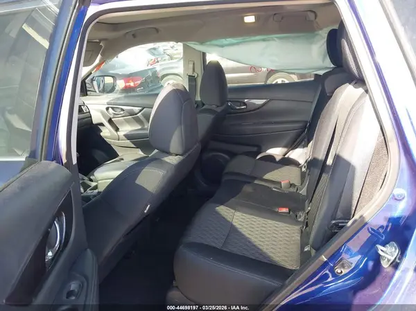 5N1AT2MT9KC717201 2019 NISSAN ROGUE - Image 8