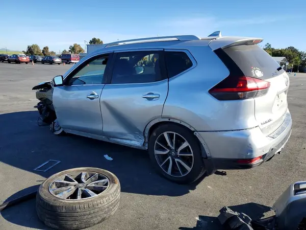5N1AT2MT9KC718459 2019 NISSAN ROGUE - Image 2