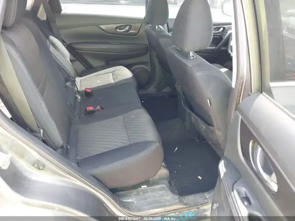 5N1AT2MT9KC724052 2019 NISSAN ROGUE - Image 8