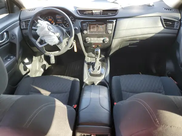 5N1AT2MT9KC724665 2019 NISSAN ROGUE - Image 8