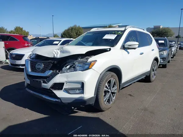 5N1AT2MT9KC731857 2019 NISSAN ROGUE - Image 2