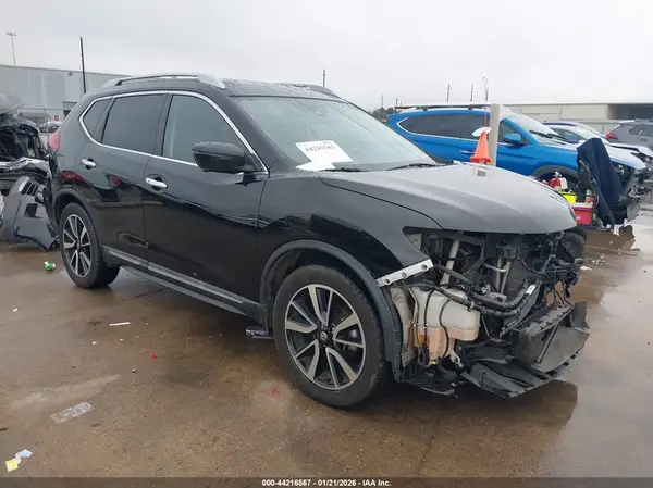 5N1AT2MT9KC740252 2019 NISSAN ROGUE - Image 1