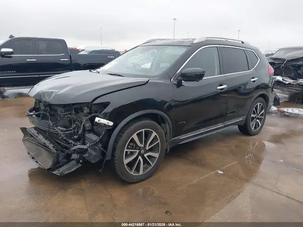5N1AT2MT9KC740252 2019 NISSAN ROGUE - Image 2