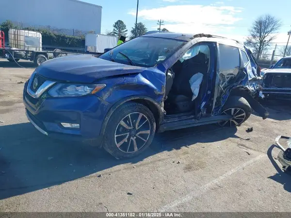 5N1AT2MT9KC743362 2019 NISSAN ROGUE - Image 2