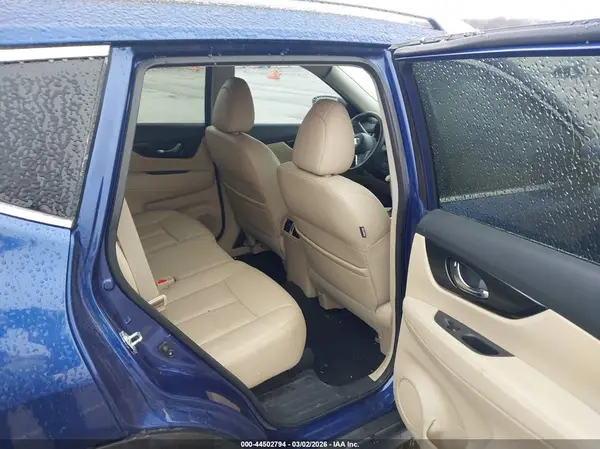 5N1AT2MT9KC745788 2019 NISSAN ROGUE - Image 8