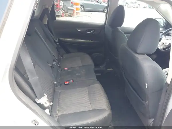 5N1AT2MT9KC753857 2019 NISSAN ROGUE - Image 8