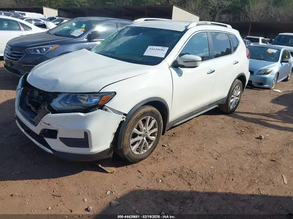 5N1AT2MT9KC758699 2019 NISSAN ROGUE - Image 2