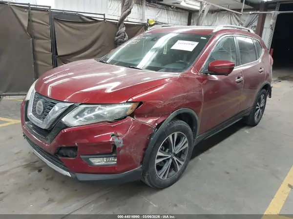 5N1AT2MT9KC771033 2019 NISSAN ROGUE - Image 2
