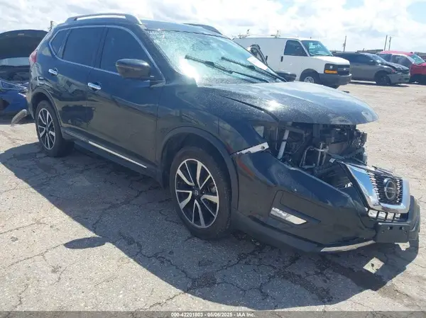 5N1AT2MT9KC791900 2019 NISSAN ROGUE - Image 1