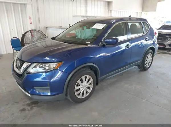5N1AT2MT9KC800207 2019 NISSAN ROGUE - Image 2