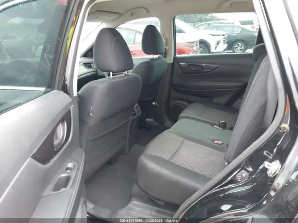 5N1AT2MT9KC817010 2019 NISSAN ROGUE - Image 8